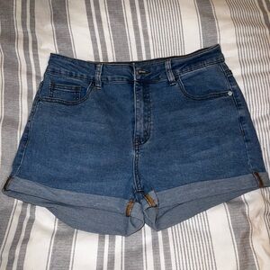 SHEIN Classic Blue Jean Shorts